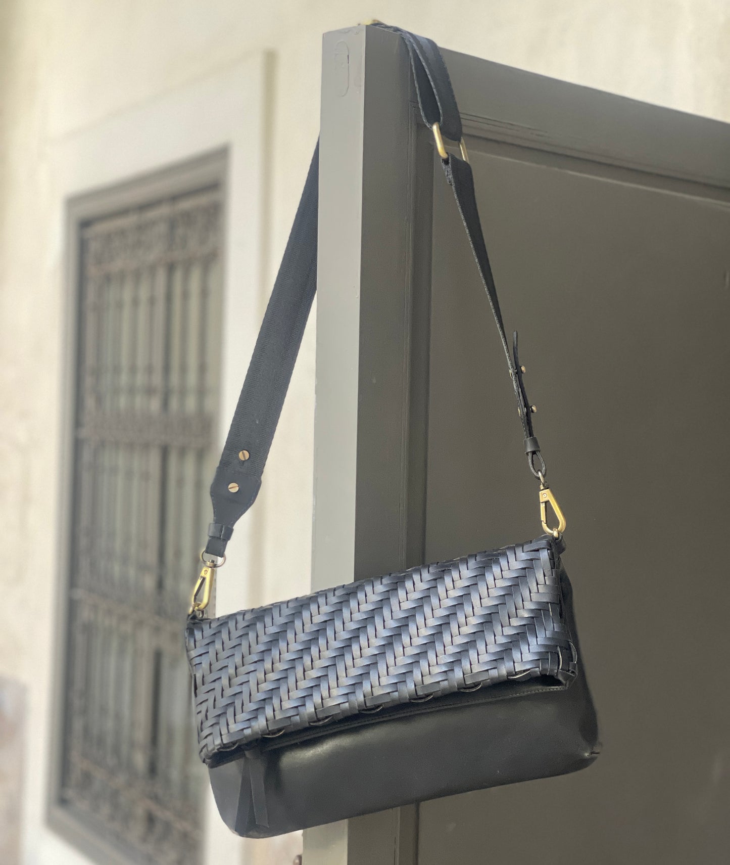 Braid Leather Fold Bag - Black Rebel