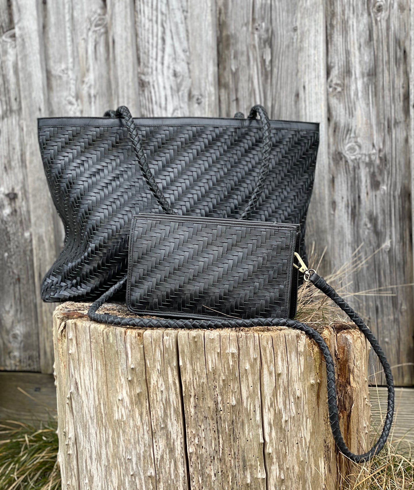 Braid Leather Hand Bag - Black Rebel
